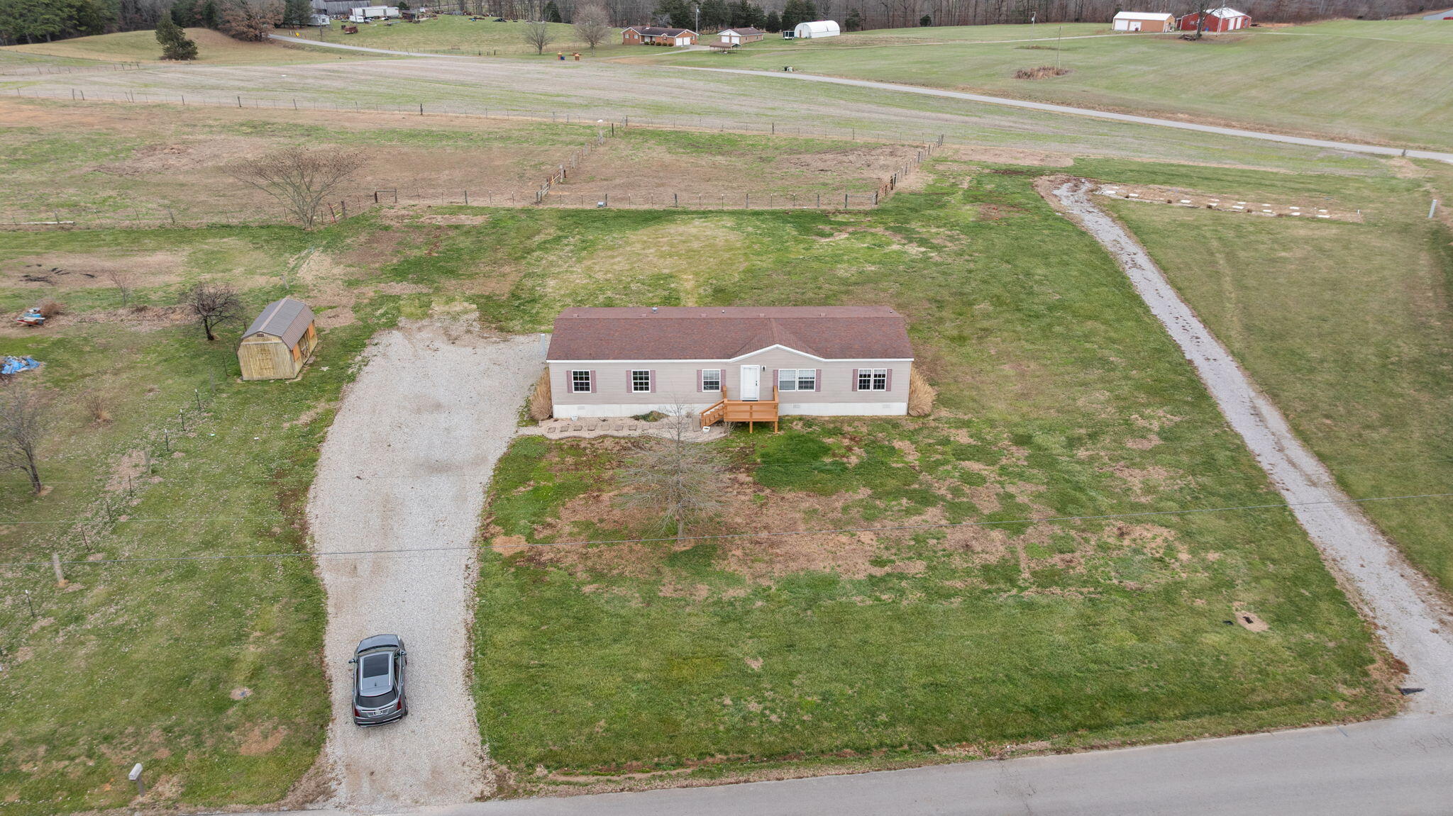 2218 Floyd Switch Road Eubank, KY 42567 - Photo 54 of 104 36-web-or-mls-DJI_20251229154116_0153_D