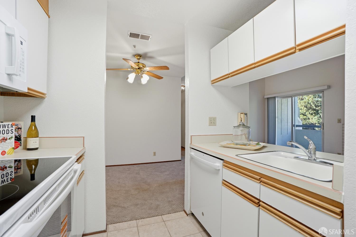 1308 Walden Road, Unit 38 Walnut Creek, CA 94597 - Photo 14 of 39