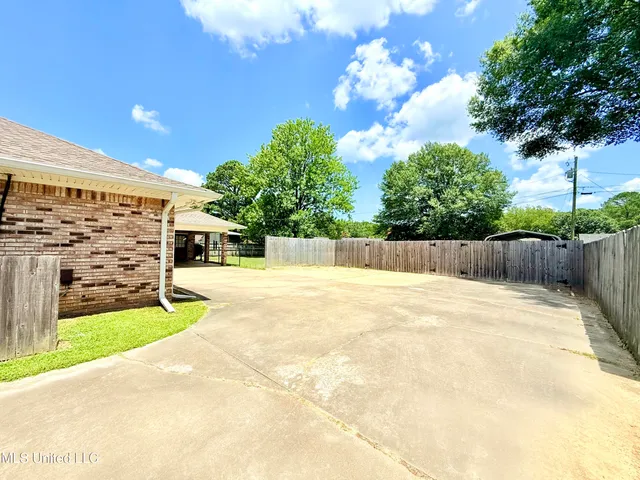 $269,000 | 1188 Morrison Drive, Grenada, MS 38901