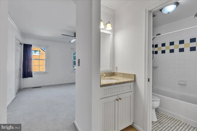 $3,400 | 1901 North Adams Street, Unit B, Arlington, VA 22201