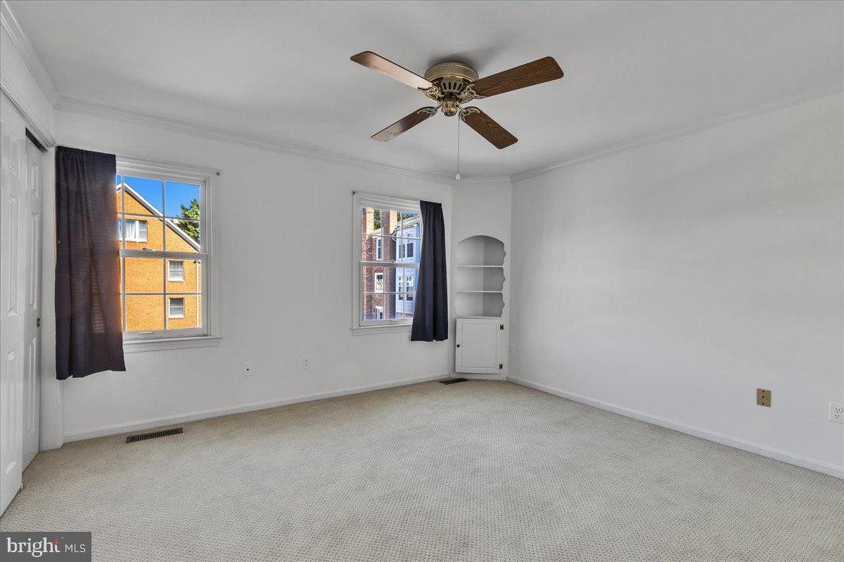 1901 North Adams Street, Unit B Arlington, VA 22201 - Photo 16 of 23