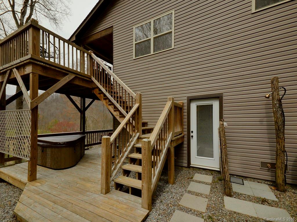 502 Sugar Cove Road Clyde, NC 28721 - Photo 3 of 24 a view of entryway with wooden floor
