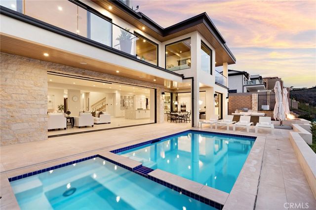 $12,250,000 | 7 Oceanfront Lane, Dana Point, CA 92629