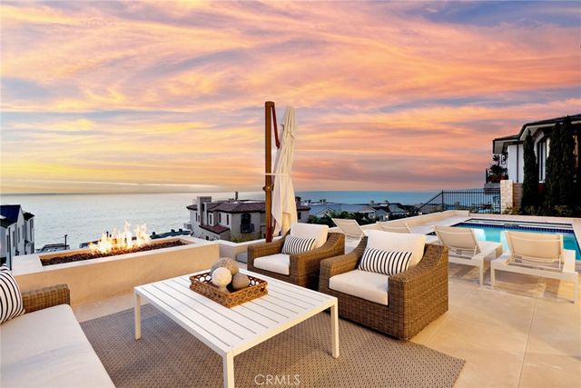 $12,250,000 | 7 Oceanfront Lane, Dana Point, CA 92629