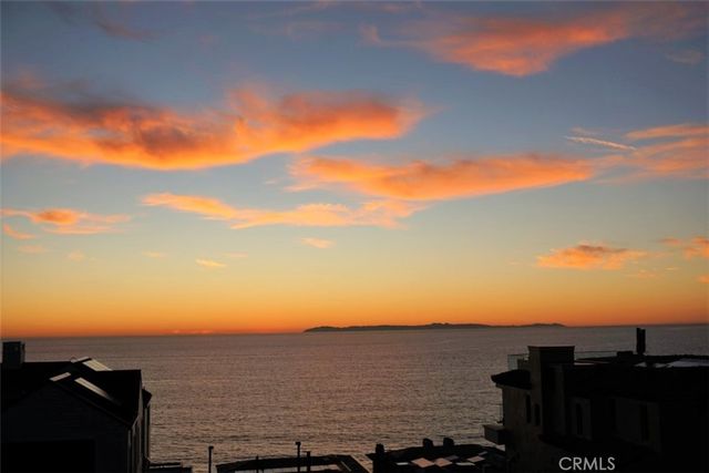 $12,250,000 | 7 Oceanfront Lane, Dana Point, CA 92629