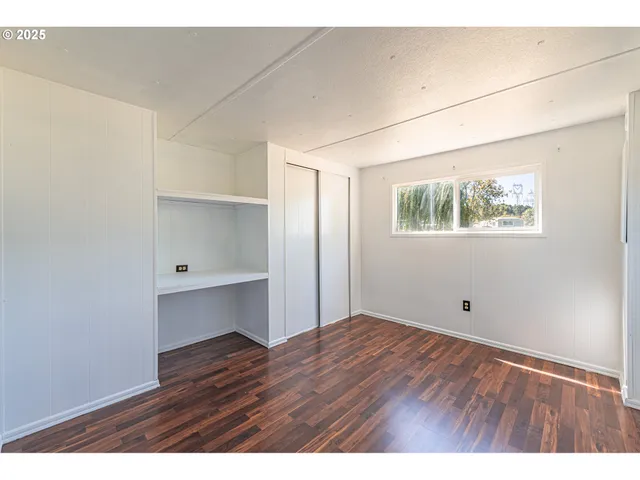 $39,500 | 34956 Seavey Loop Road, Unit 11, Eugene, OR 97405