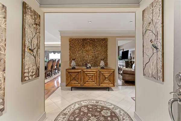 $545,000 | 655 Riverside Drive, Unit 1208, Memphis, TN 38103