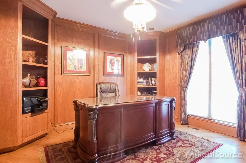 1069 Olympia Drive Rochester Hills, MI 48306 - Photo 12 of 27