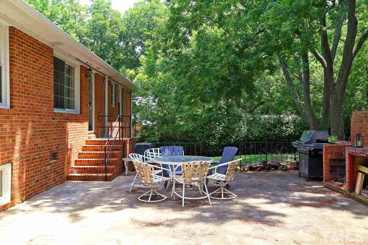 5109 Huntingdon Drive Raleigh, NC 27606 - Photo 19 of 25 Gallery Image 19