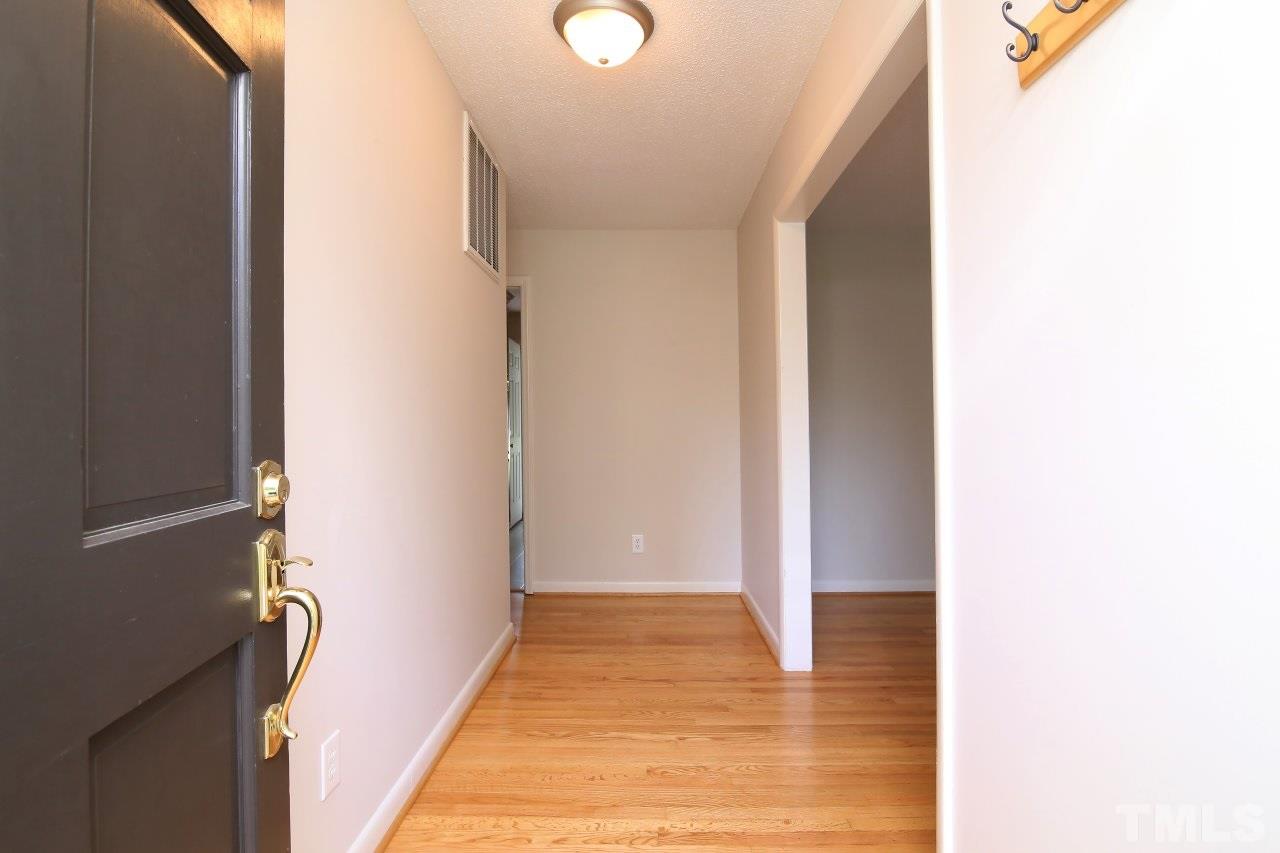 5109 Huntingdon Drive Raleigh, NC 27606 - Photo 3 of 25 Gallery Image 3