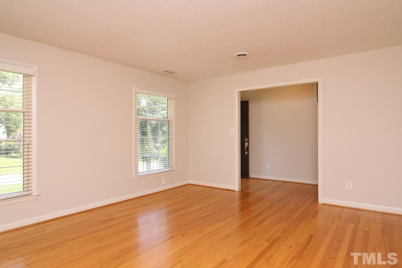 5109 Huntingdon Drive Raleigh, NC 27606 - Photo 6 of 25 Gallery Image 6