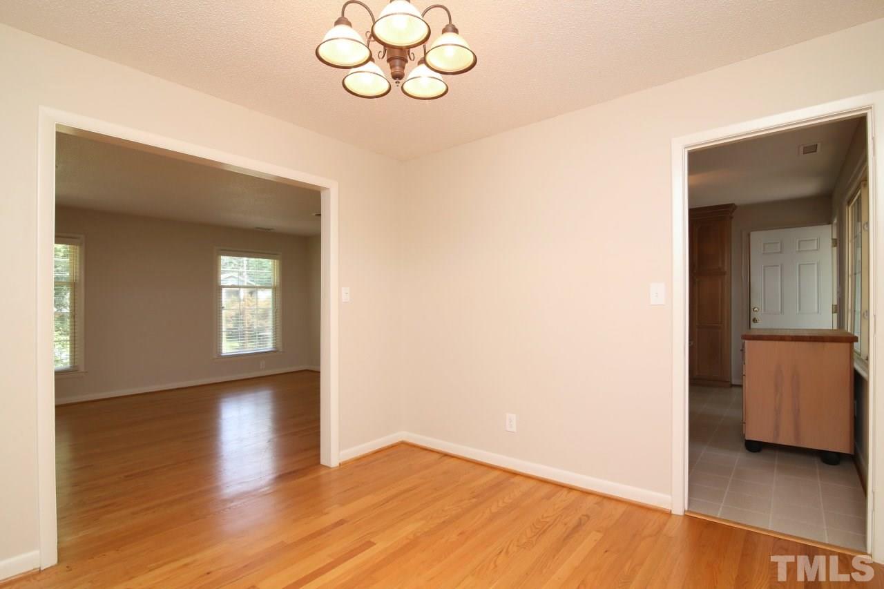 5109 Huntingdon Drive Raleigh, NC 27606 - Photo 7 of 25 Gallery Image 7