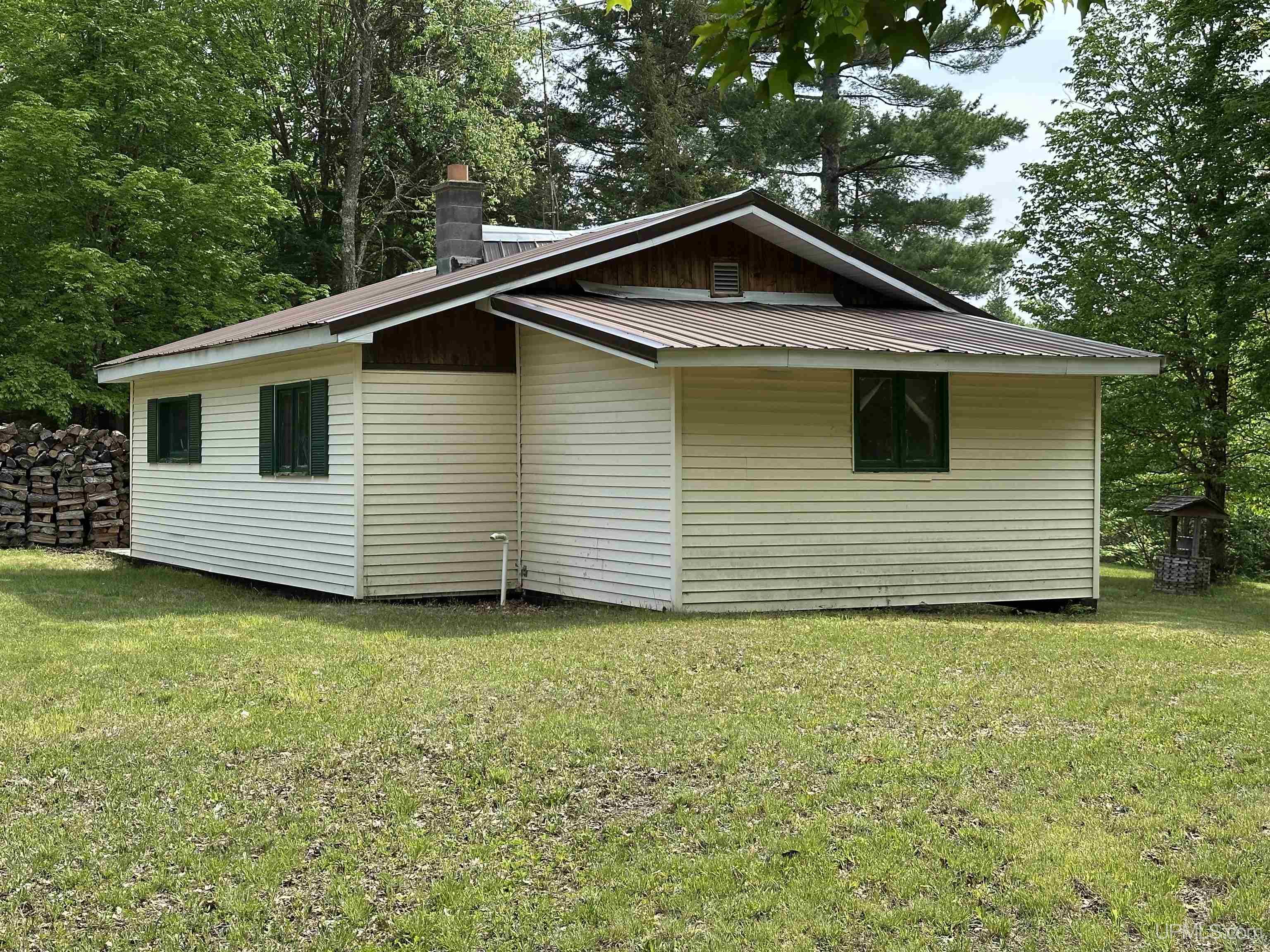 6 Camp 6 Road Ironwood, MI 49938 - Photo 35 of 50