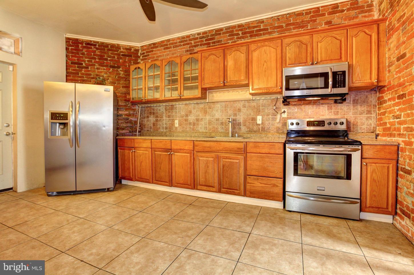 51 R Street Northwest Washington, DC 20001 - Photo 15 of 28 Kitchen