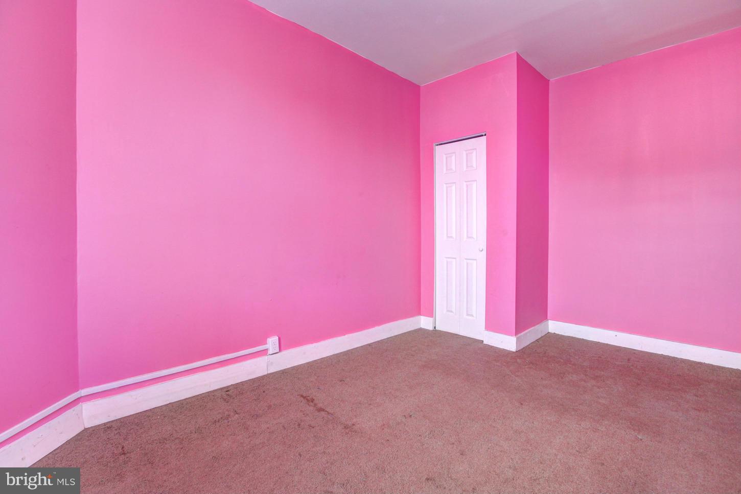 51 R Street Northwest Washington, DC 20001 - Photo 20 of 28 Bedroom