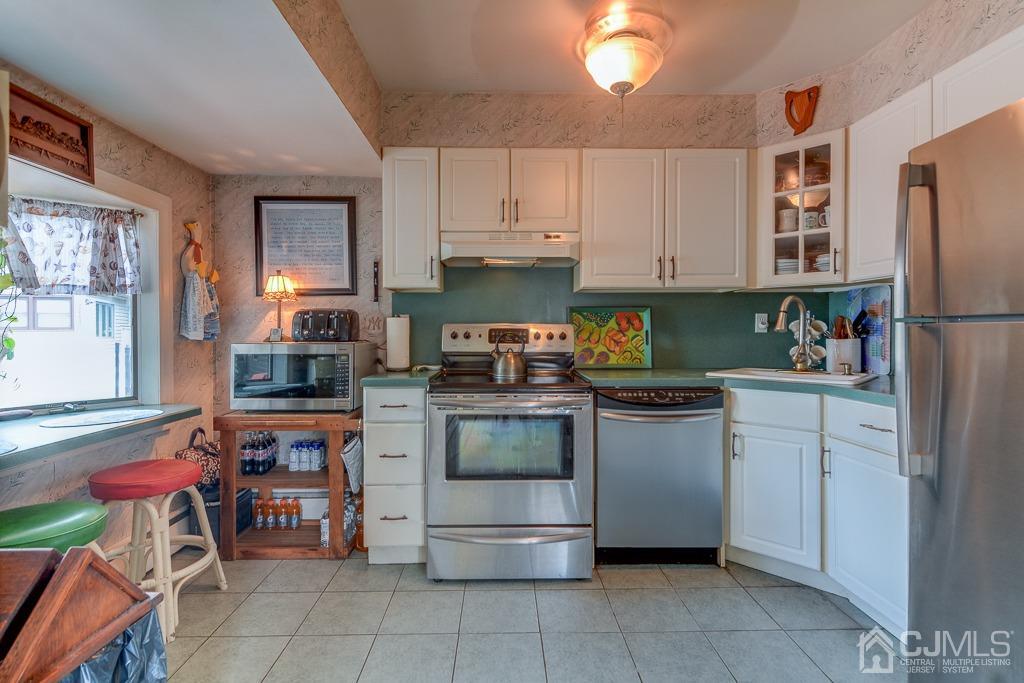 2 Concord Road Iselin, NJ 08830 - Photo 6 of 11 Gallery Image 6