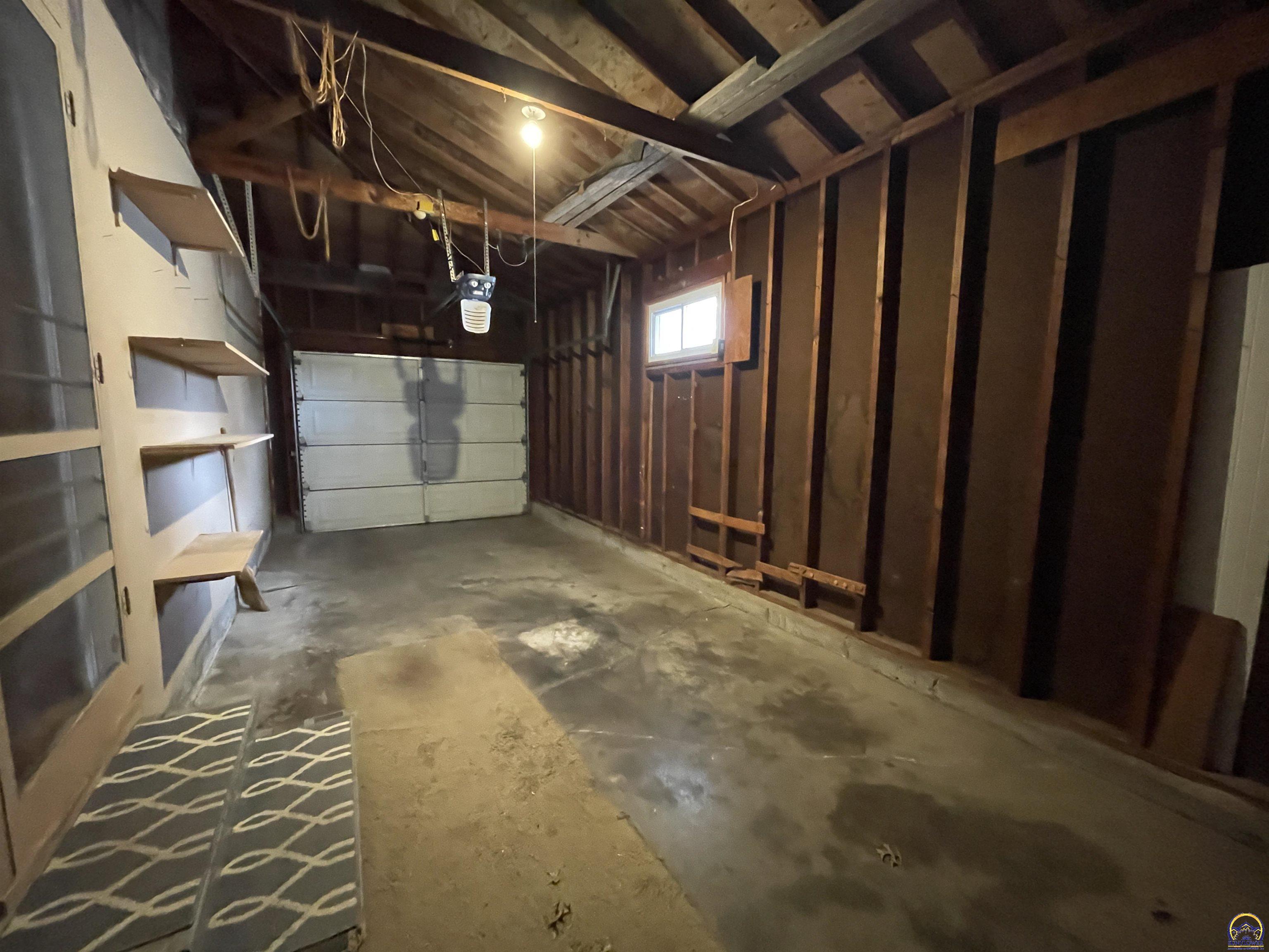 2924 Southwest Medford Avenue Topeka, KS 66611 - Photo 23 of 25