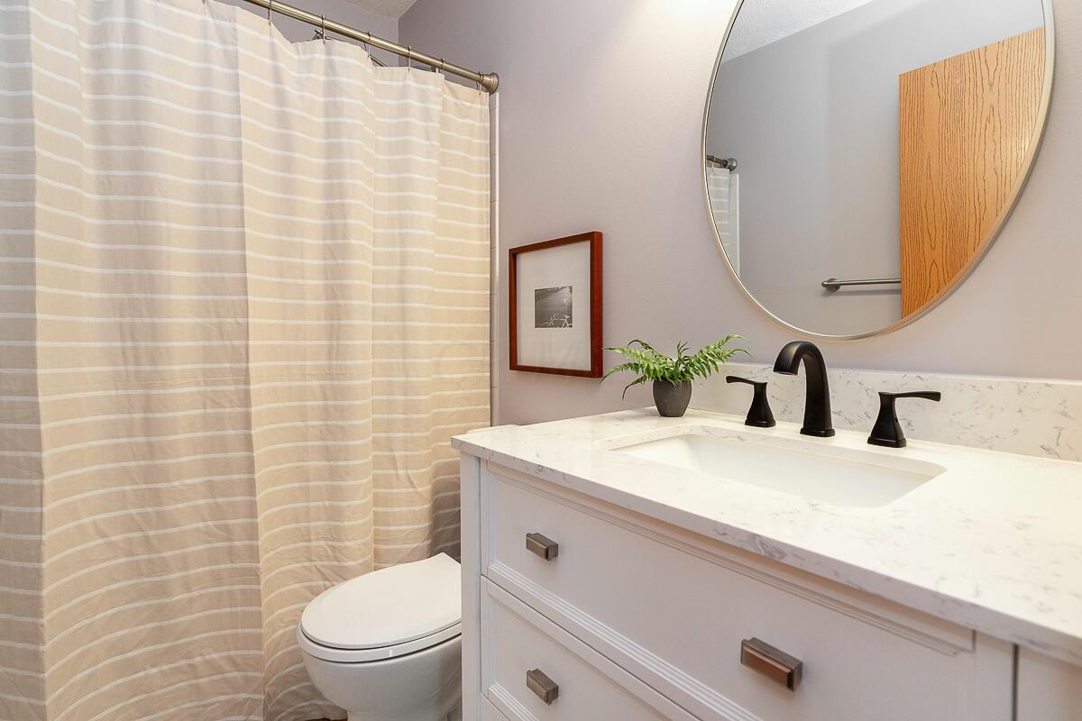77 Beech Court Delaware, OH 43015 - Photo 23 of 34 full bath 2