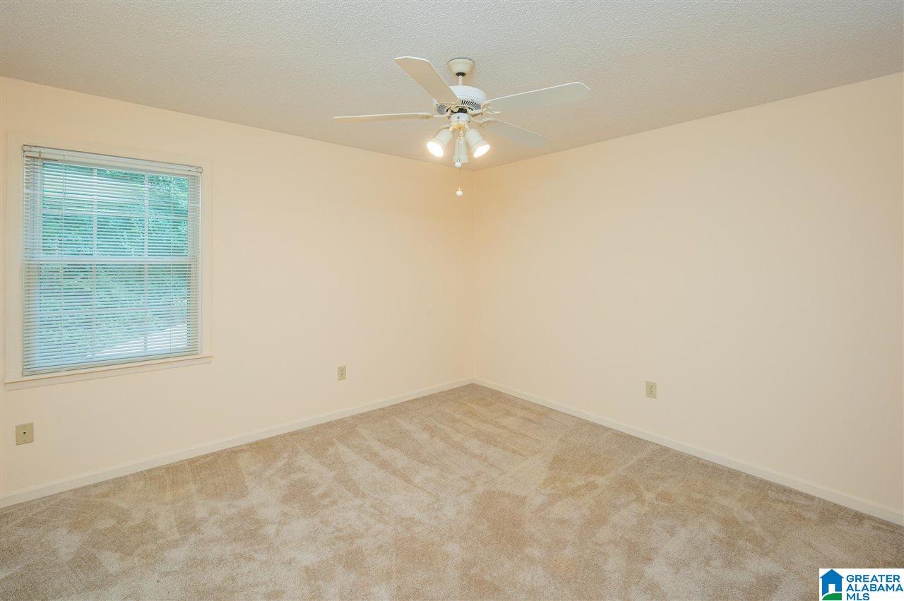906 6th Avenue Northwest Alabaster, AL 35007 - Photo 37 of 50