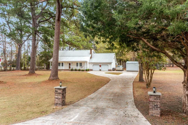 $475,000 | 105 Jean Drive, Eutawville, SC 29048