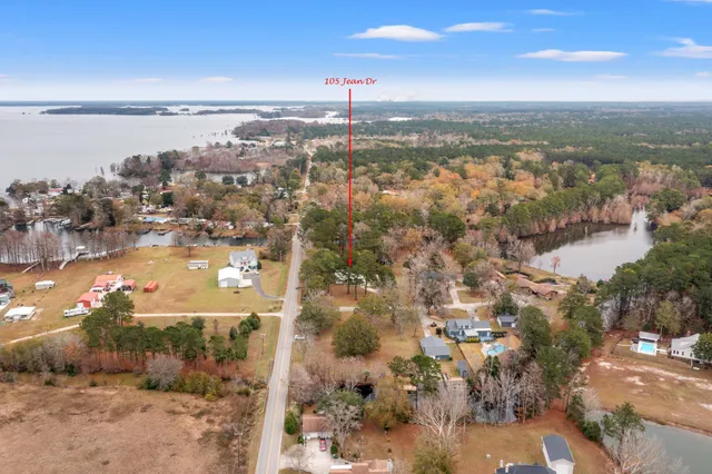 $475,000 | 105 Jean Drive, Eutawville, SC 29048