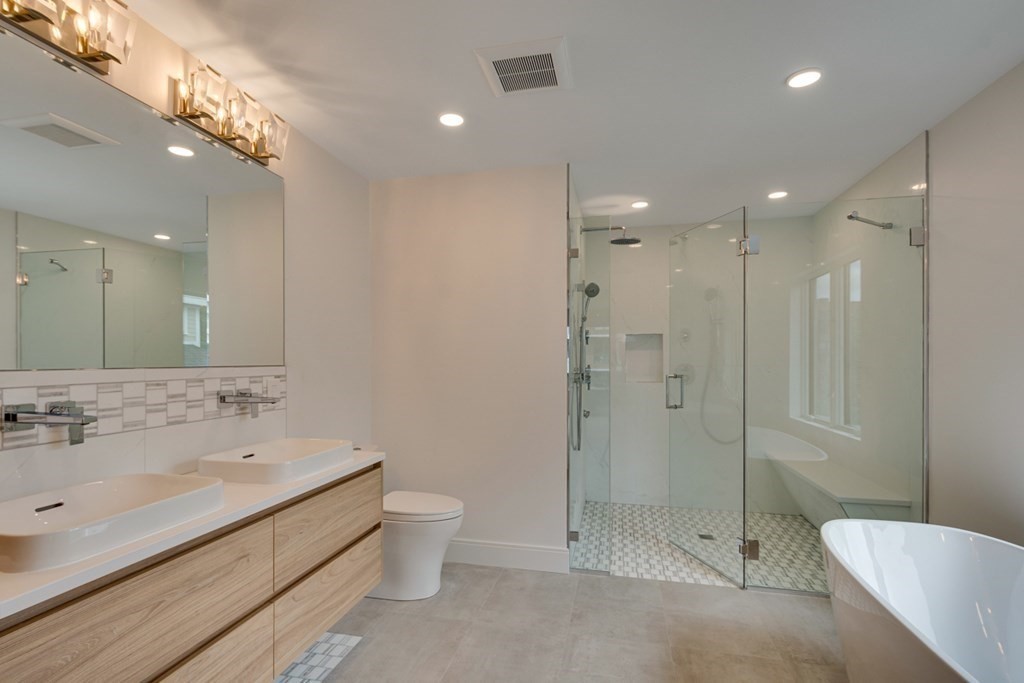 73 Verndale Street Brookline, MA 02446 - Photo 21 of 23