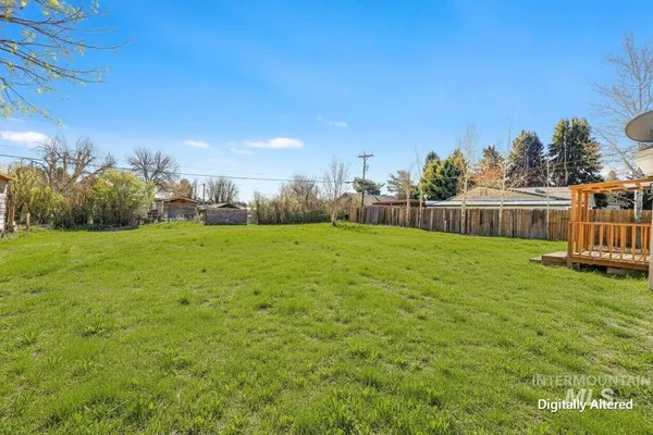 $237,500 | 1226 Washington Street, Gooding, ID 83330