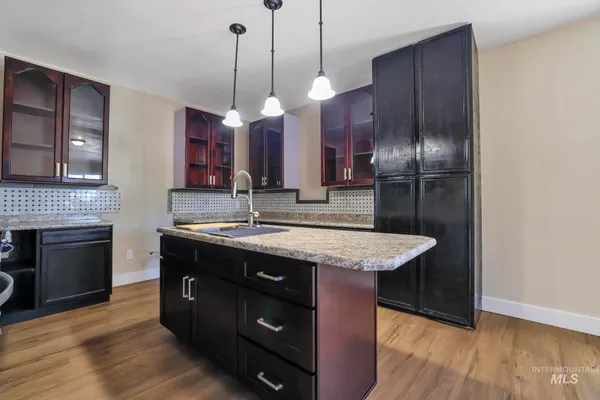 $237,500 | 1226 Washington Street, Gooding, ID 83330