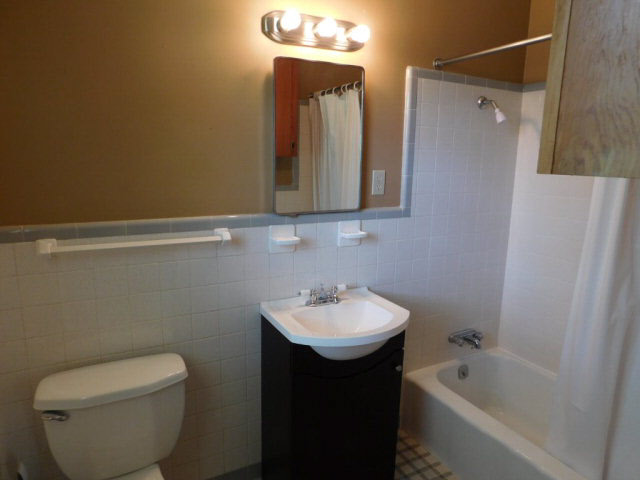 420 West Magnolia Avenue Foley, AL 36535 - Photo 12 of 22 Master Bathroom