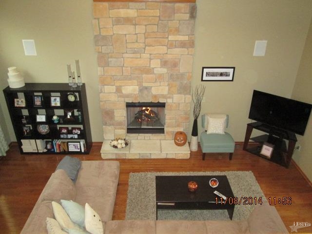 2005 Hunter's Ridge Drive Huntington, IN 46750 - Photo 2 of 18 Gallery Image 2