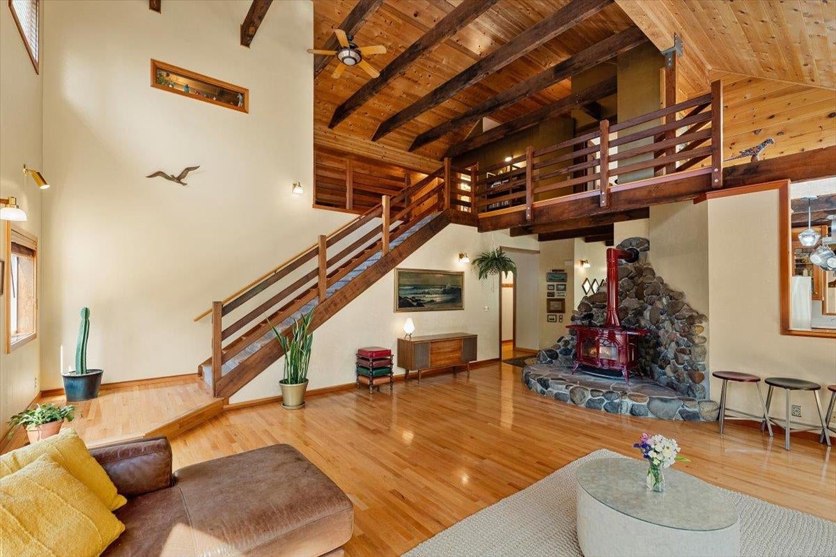3312 Columbine Road Weed, CA 96094 - Photo 14 of 50 Gallery Image 14