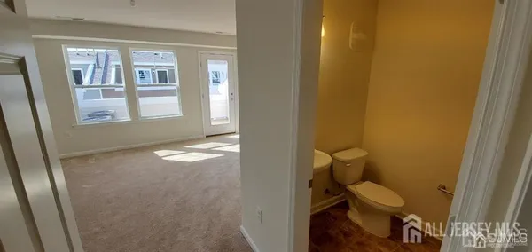 $4,000 | 41 Audley Street, North Brunswick, NJ 08902
