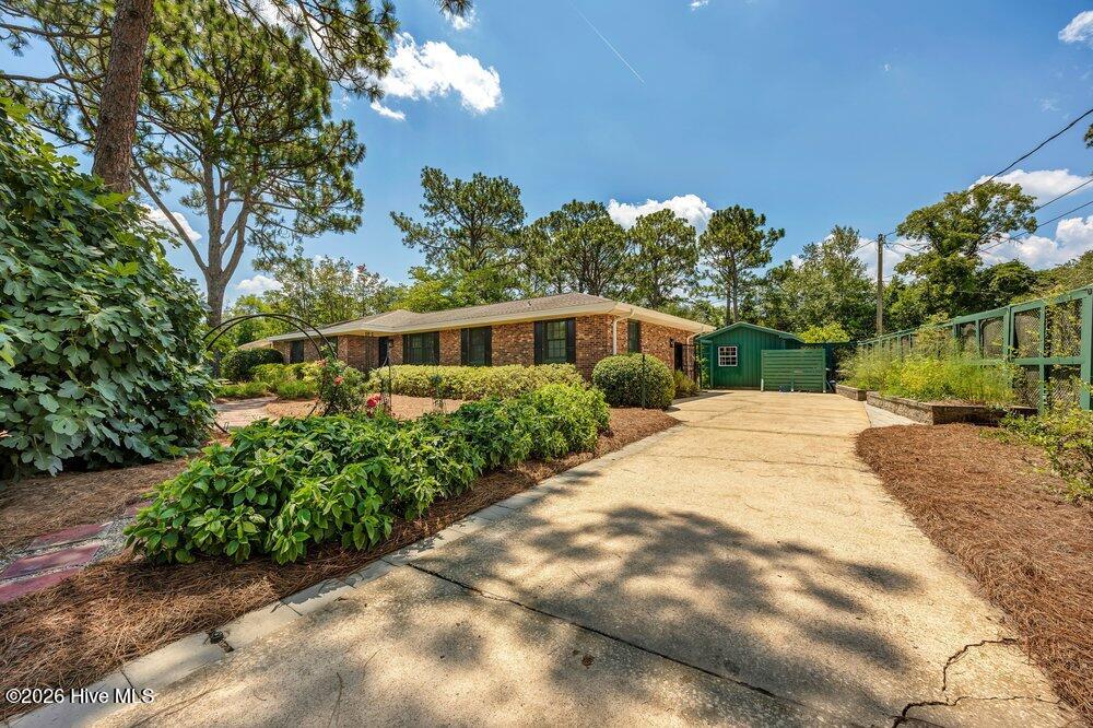 521 Baytree Road Wilmington, NC 28409 - Photo 4 of 96 Gallery Image 4