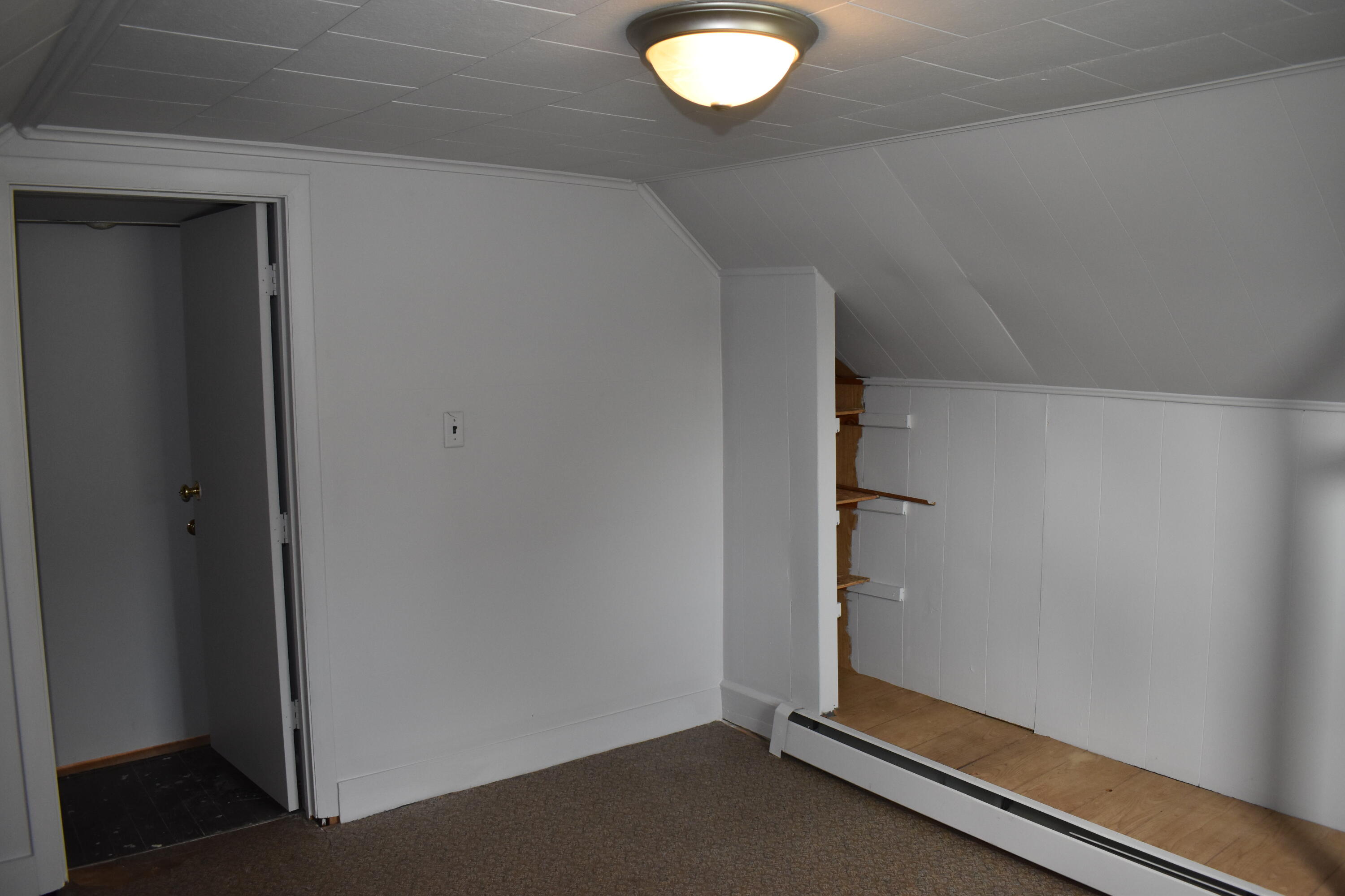 45 Knox Street Millinocket, ME 04462 - Photo 15 of 27 DSC_0111