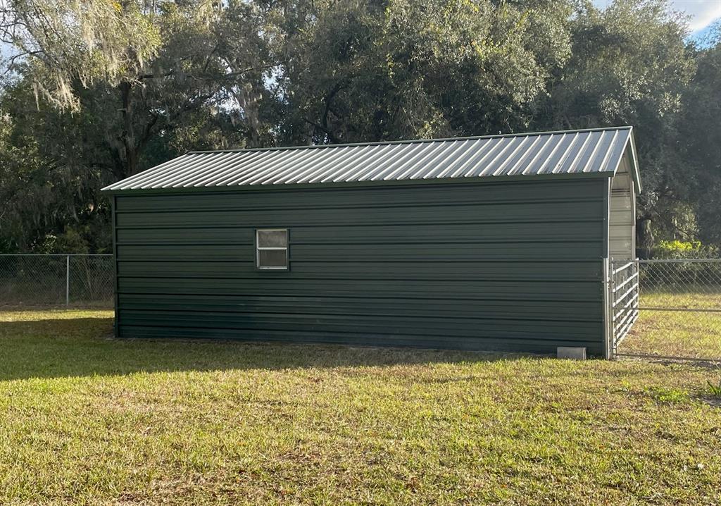 9471 McIntosh Road Dover, FL 33527 - Photo 15 of 29