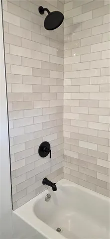 $244,900 | 216 West 82nd Street, Kansas City, MO 64114