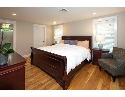 24 Linscott Road Hingham, MA 02043 - Photo 14 of 25