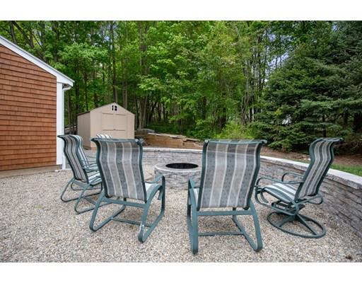 24 Linscott Road Hingham, MA 02043 - Photo 21 of 25