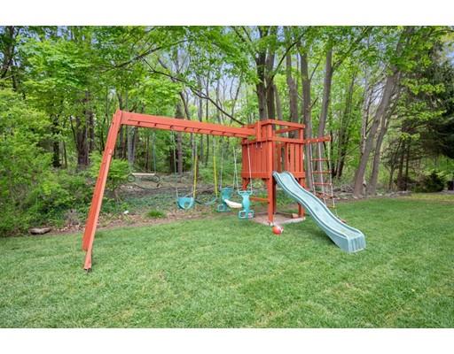 24 Linscott Road Hingham, MA 02043 - Photo 24 of 25