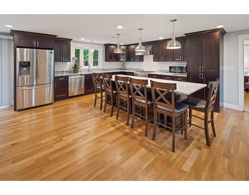 24 Linscott Road Hingham, MA 02043 - Photo 4 of 25