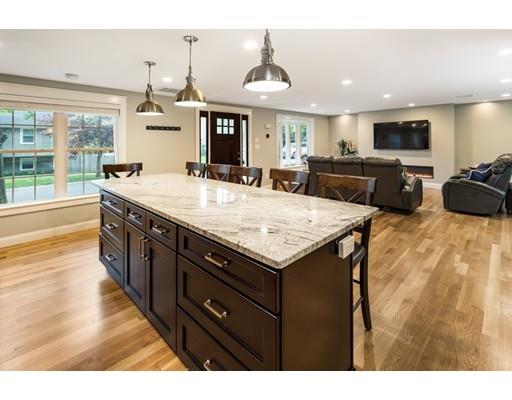 24 Linscott Road Hingham, MA 02043 - Photo 7 of 25