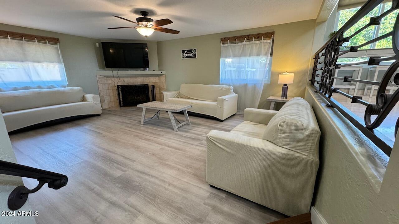 831 North Hill Circle Mesa, AZ 85203 - Photo 8 of 33 f9a388047e908a03472e3aed622b7f34