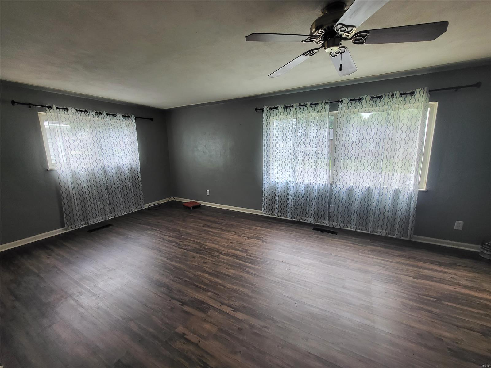 401 Hillcrest Drive Belleville, IL 62221 - Photo 26 of 61