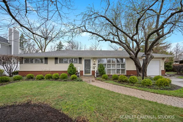 $469,900 | 309 Brookside Circle, Wheaton, IL 60187