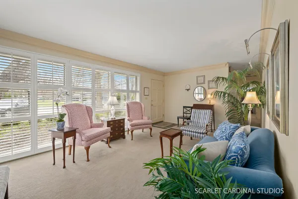 $469,900 | 309 Brookside Circle, Wheaton, IL 60187