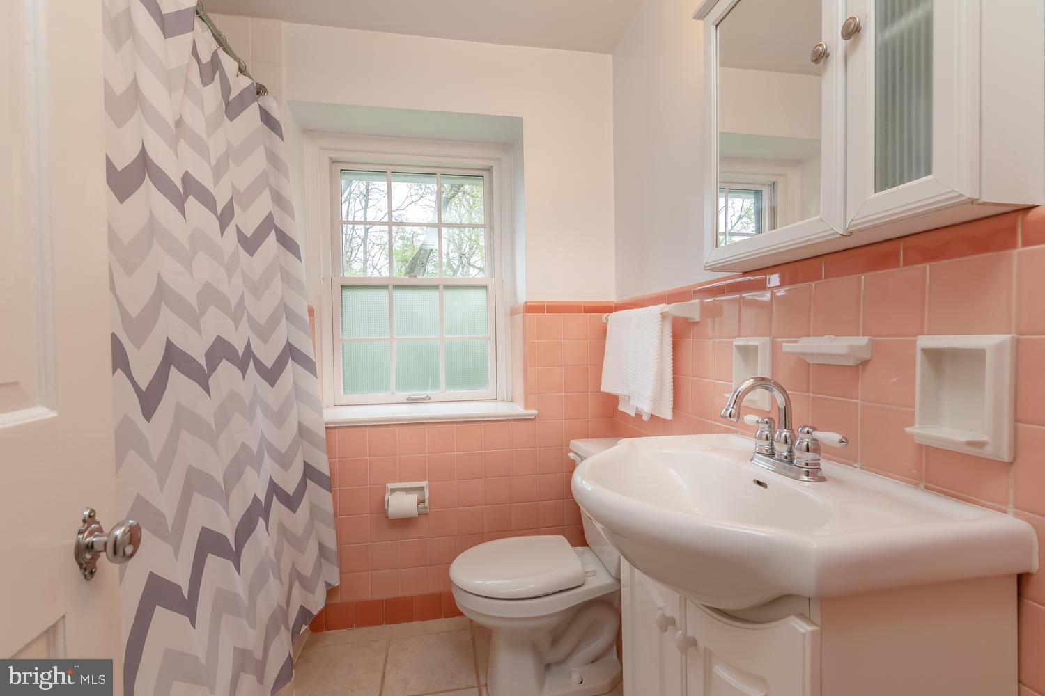 321 Haverford Road Wynnewood, PA 19096 - Photo 15 of 22 Gallery Image 15