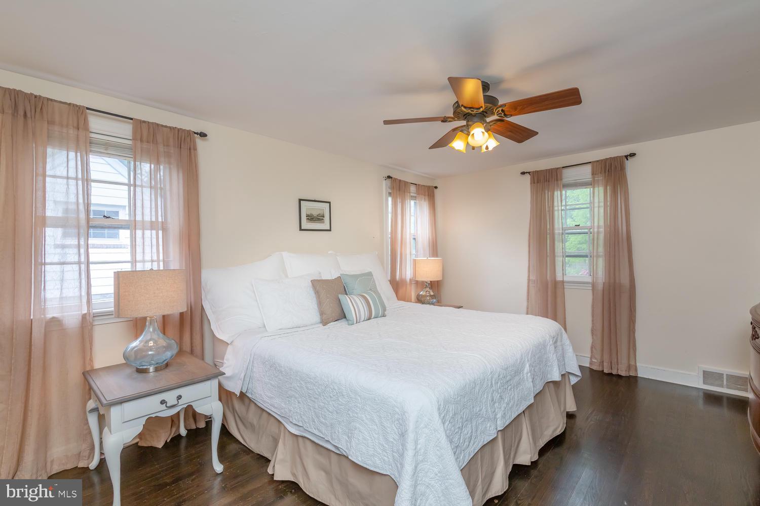 321 Haverford Road Wynnewood, PA 19096 - Photo 10 of 22 Gallery Image 10