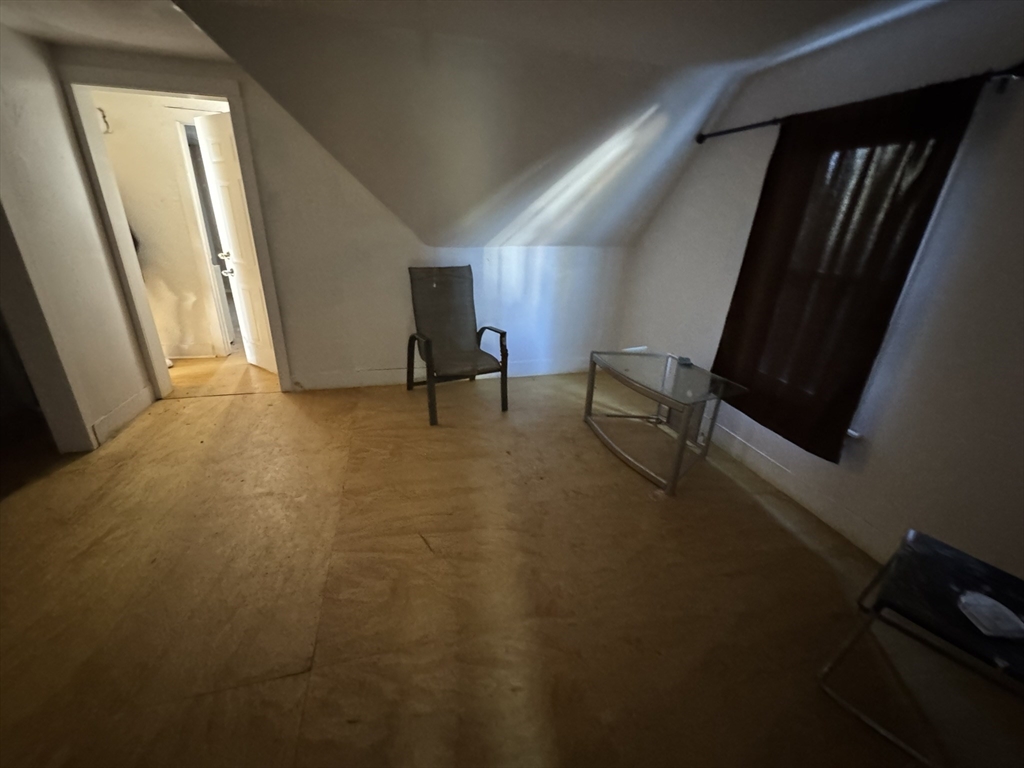 131 College Street Springfield, MA 01109 - Photo 30 of 41