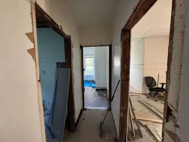 $219,999 | 131 College Street, Springfield, MA 01109