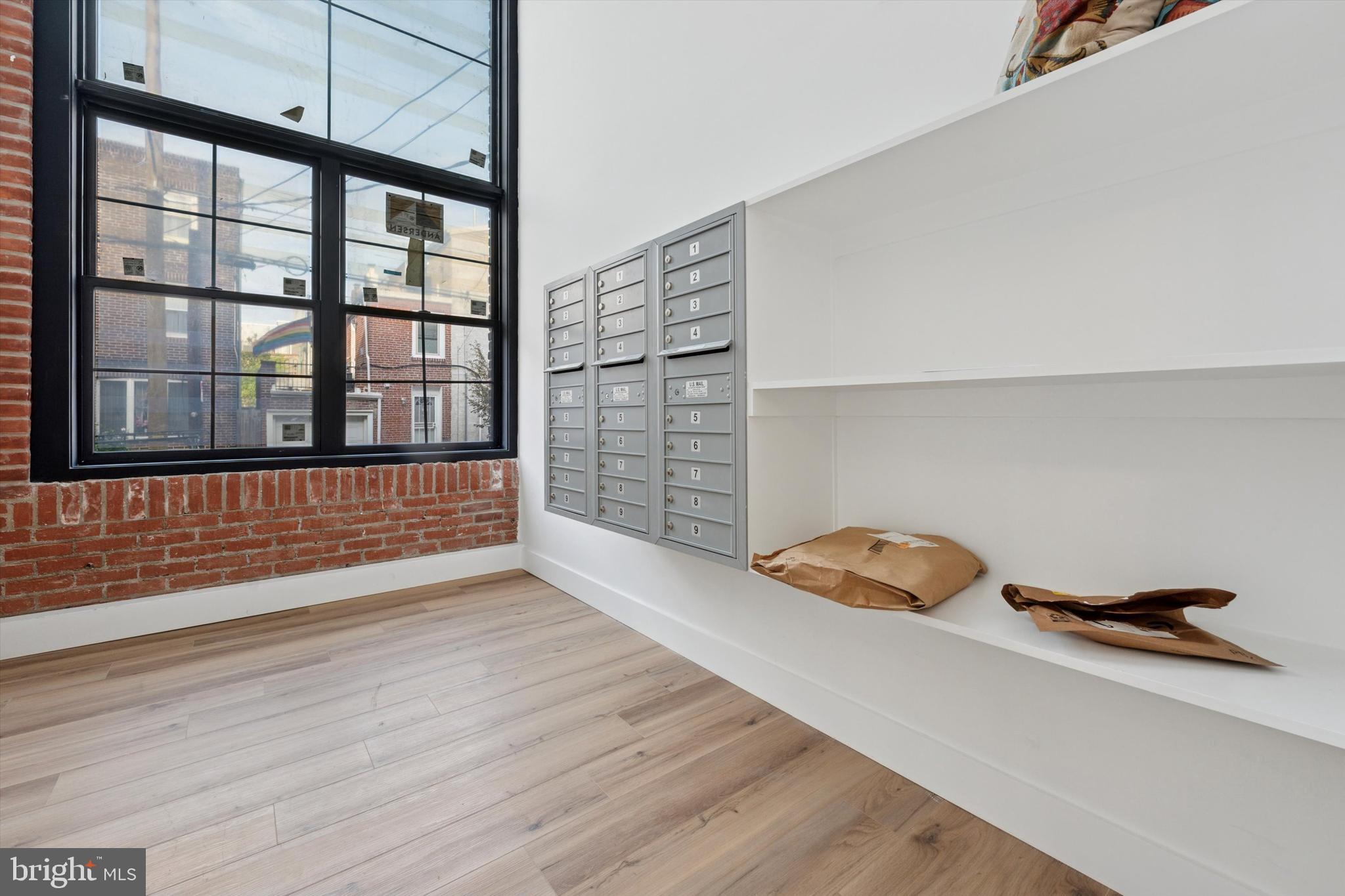 538 Federal Street, Unit 104 Philadelphia, PA 19147 - Photo 27 of 27 a view of an empty room and window
